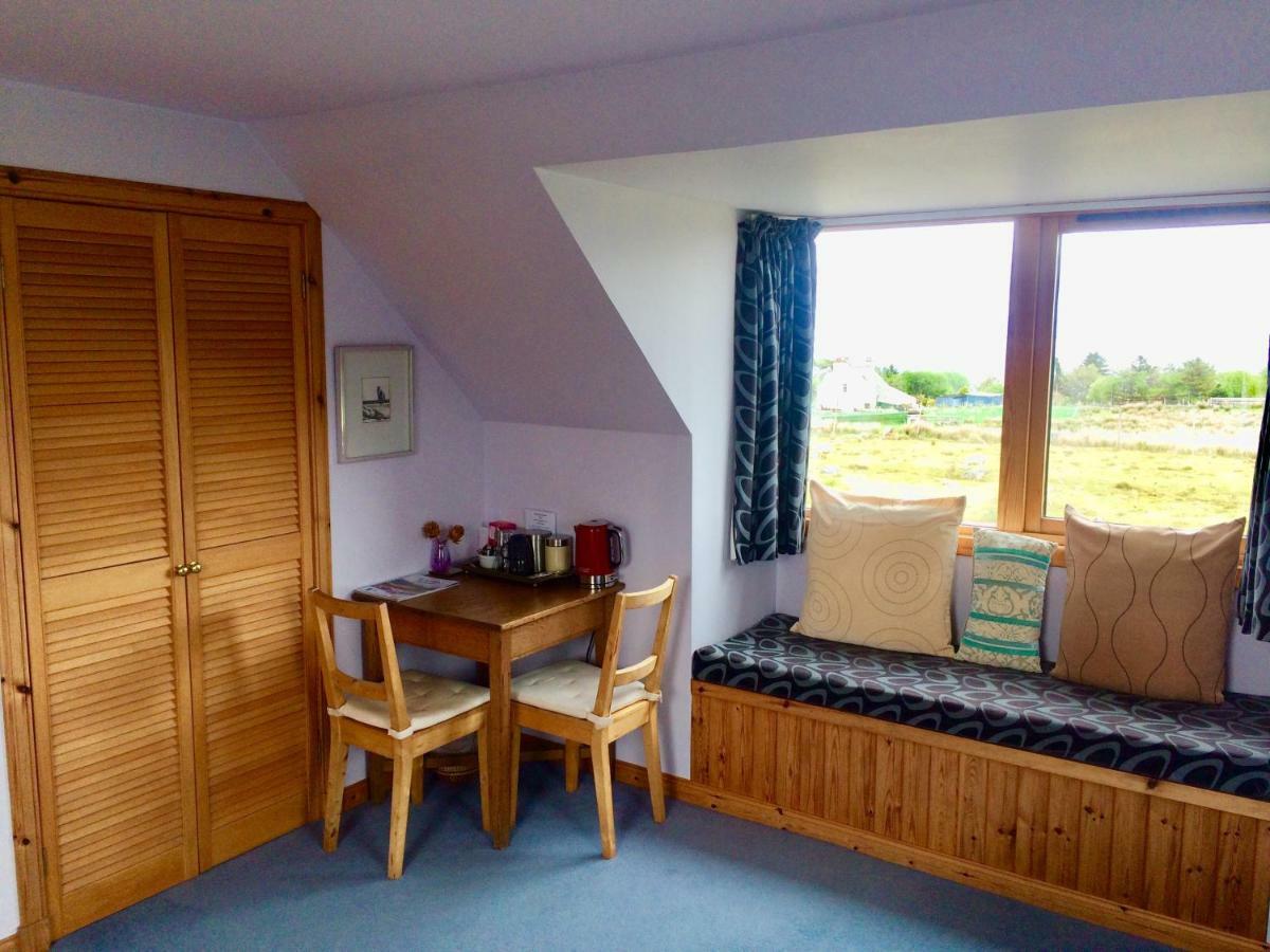 The Lovecroft Guest House Laide Room photo